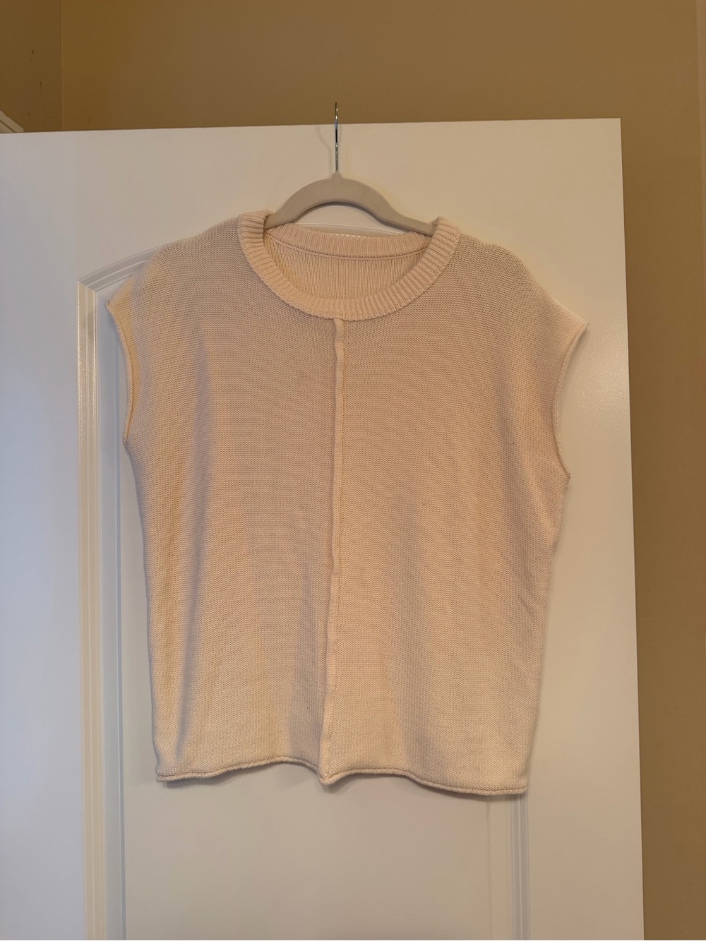 Women’s Cream Knit Sleeveless Top with Center Seam